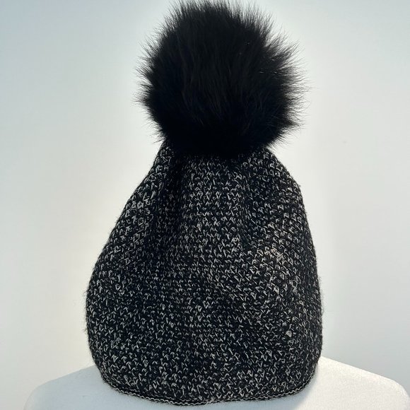 Neiman Marcus Beanie w/ Fur Pom - Picture 1 of 3